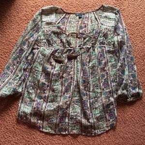 Sheer pattern long sleeve AE shirt